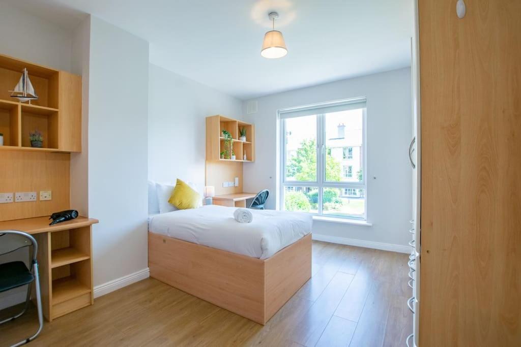 90 - Roomy Townhouse By Shortstays Galway Buitenkant foto