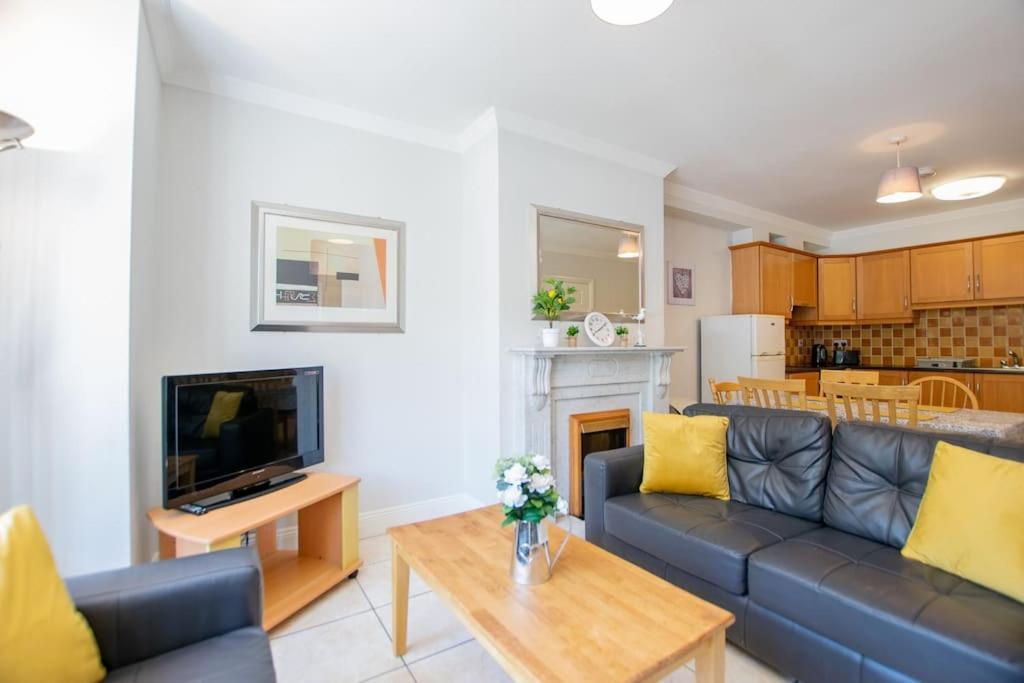 90 - Roomy Townhouse By Shortstays Galway Buitenkant foto